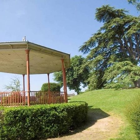 Number 22 - Le Dorat - Apartment 3 With Garden & Free Parking Zewnętrze zdjęcie