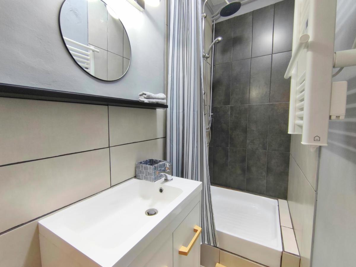 Number 22 - Le Dorat - Apartment 3 With Garden & Free Parking Zewnętrze zdjęcie
