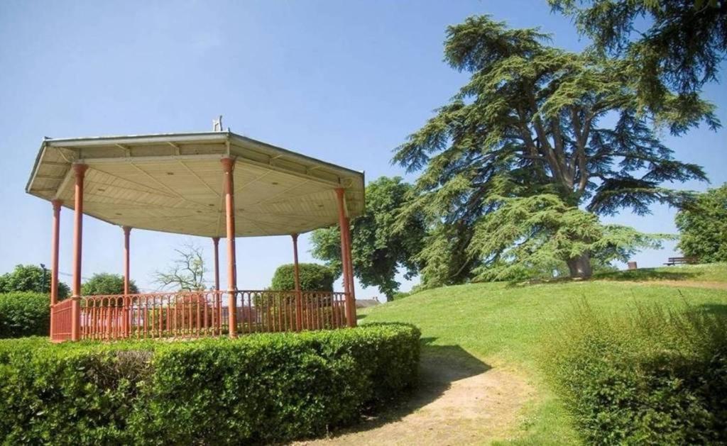 Number 22 - Le Dorat - Apartment 3 With Garden & Free Parking Zewnętrze zdjęcie